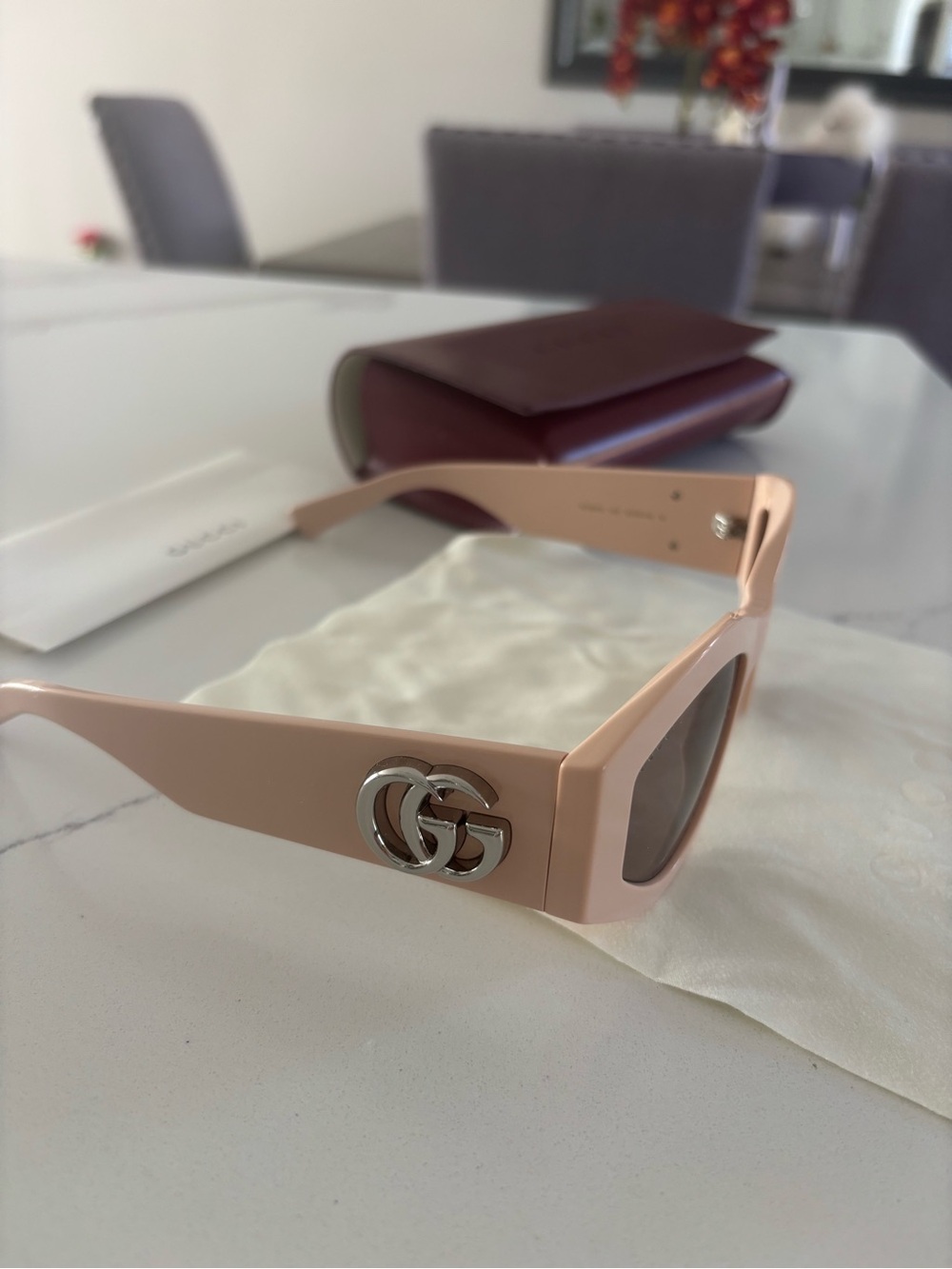 NEW Gucci Women's Pink Square-Frame GG Logo Sunglasses full set